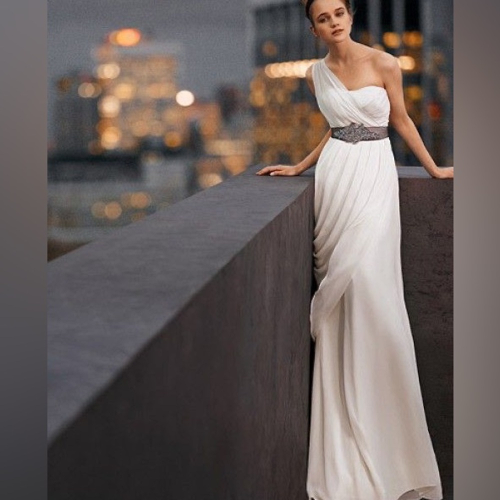 White by Vera Wang One-Shoulder White Evening bridal gown size 14